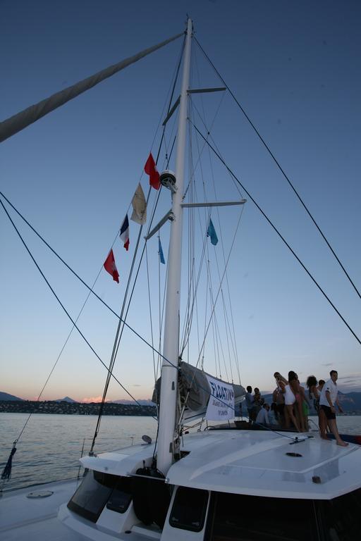 Floatinn Boat-Bnb Genf Kültér fotó